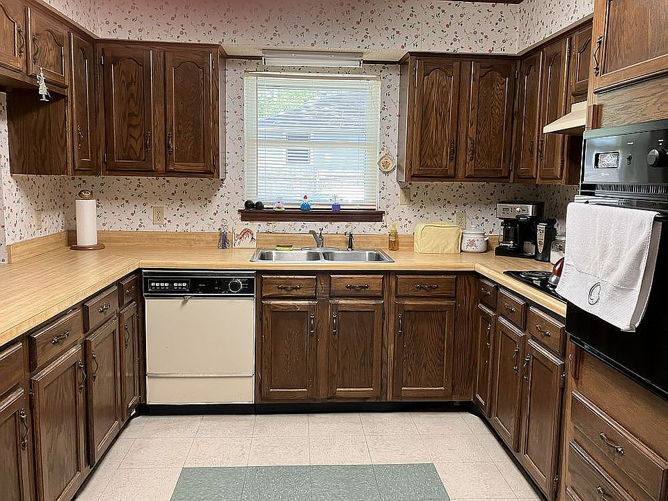 1843 Montgomery St, Mandeville, LA 70448 Zillow