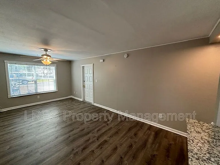517 Carambola Ave — Photo 12