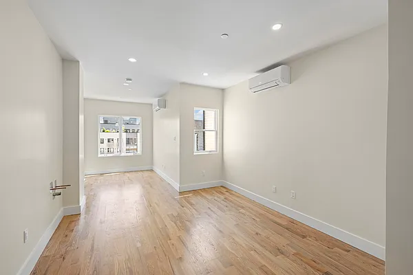 Rented by Nest Seekers International | media 15