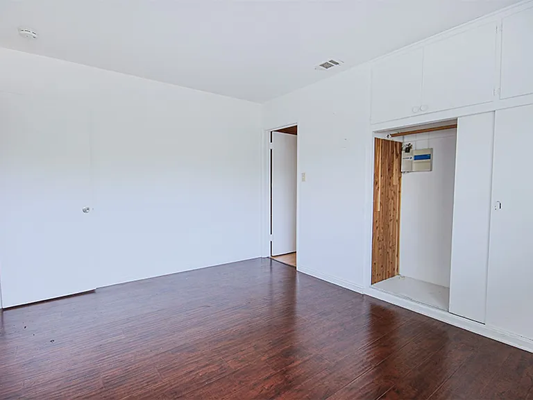 9381 Nichols Dr — Photo 21