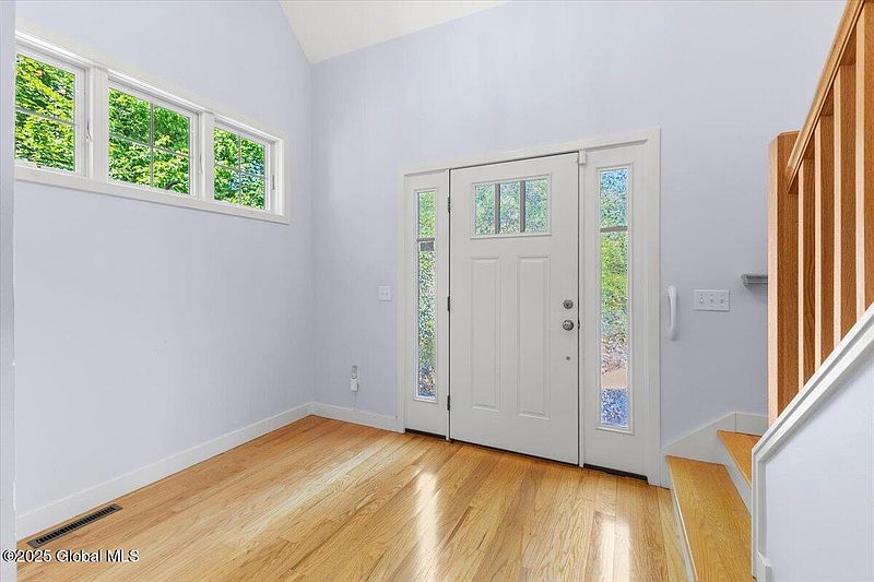 3rd image of 38 Cooper Street