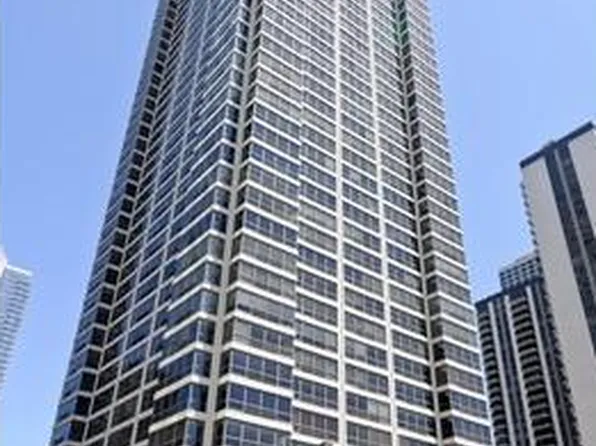 360 E Randolph St APT 3305, Chicago, IL 60601