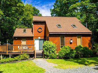 1364 Coolbaugh Rd, East Stroudsburg, PA 18302