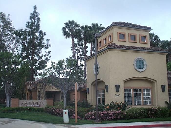Mandevilla Clubhouse