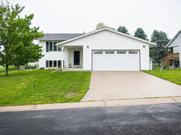 415 3rd St NW, Elgin, MN 55932