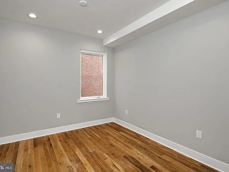 1634 Cambridge St #B — Photo 8