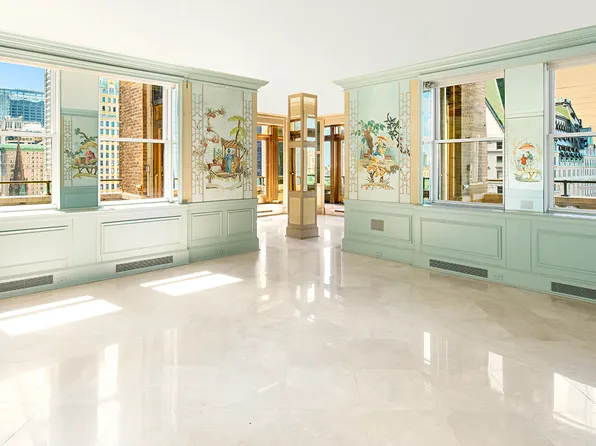 781 5th Avenue image 5 of 15