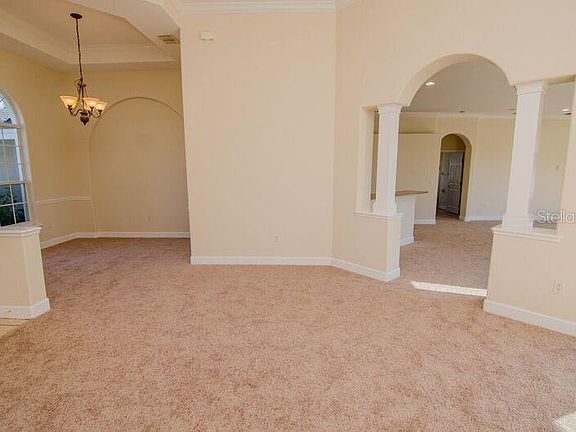 2nd image of 2936 Vintage View Cir