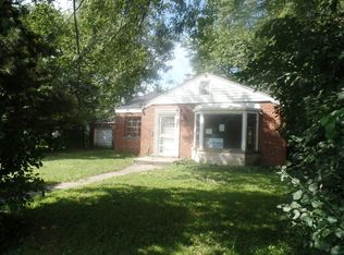 192 Lagoon Dr, Northfield, IL 60093