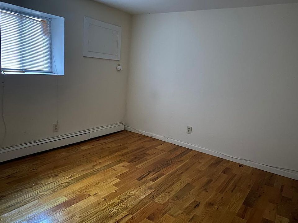 1st image of 35 Odell Ave APT P1