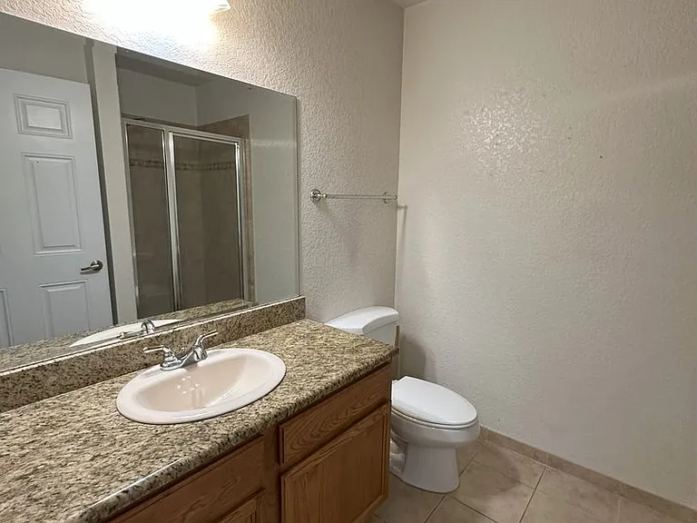 4600 E Moody Blvd #10H — Photo 14