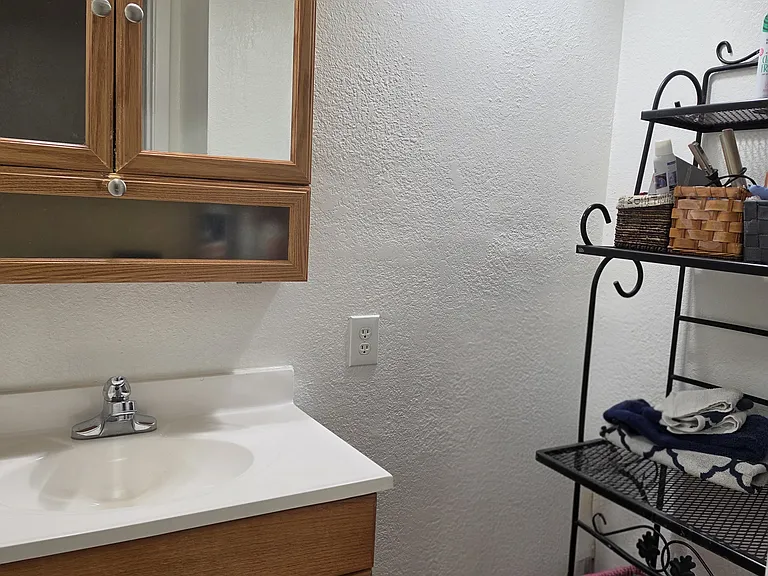 4537 Altamesa Blvd #4537 — Photo 37