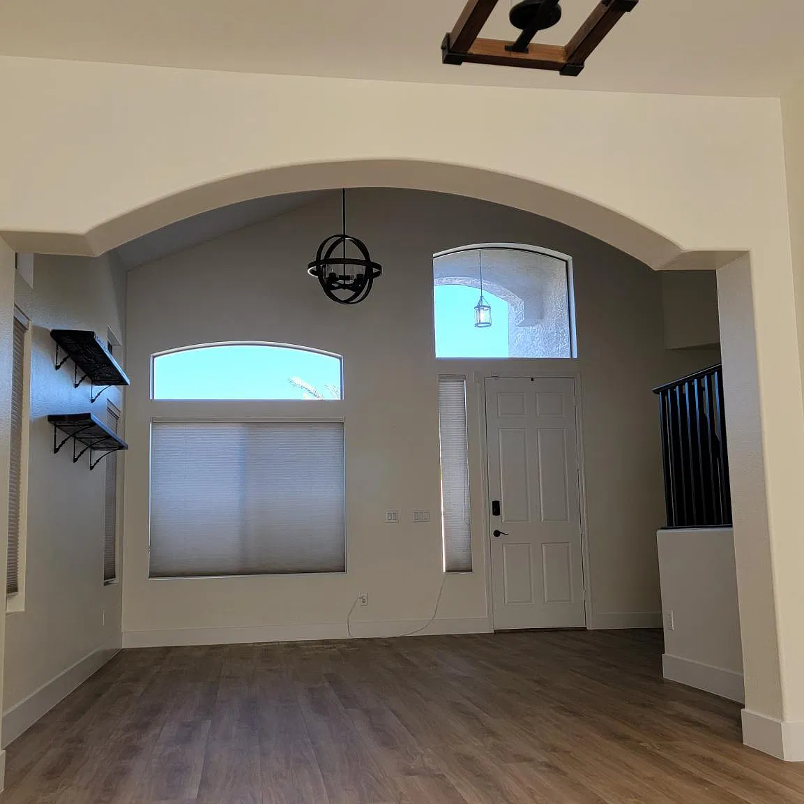 5 bed, 3008 sqft, $3,350 — Photo 4