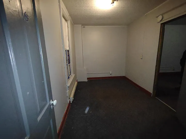 645 Charles Ave #1 — Photo 6