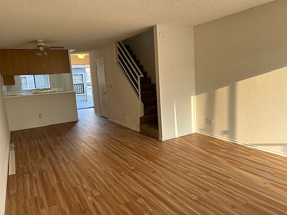 3rd image of 488 E Providencia Ave #K