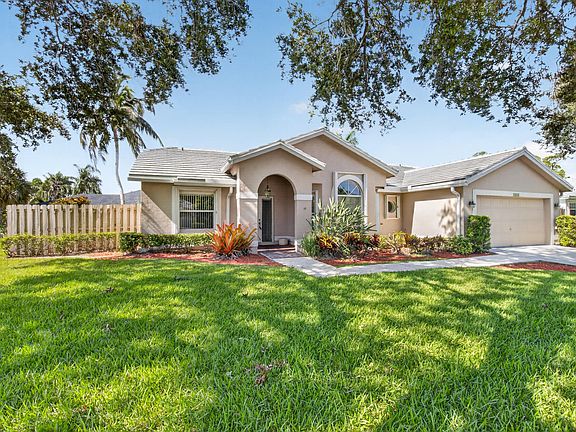 2nd image of 3820 NW 10th Street