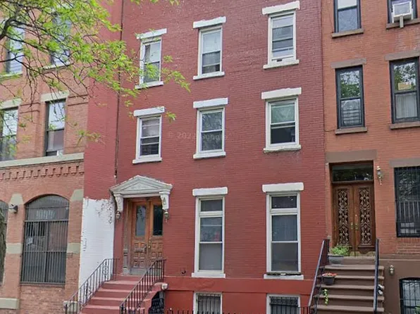 173 Carlton Ave, Brooklyn, NY 11205