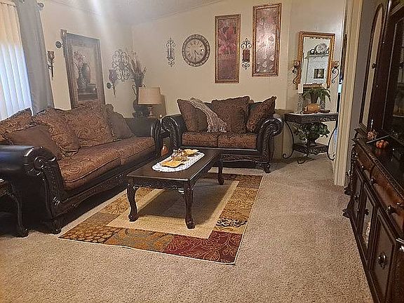 5th image of 641 Mandarin Orange Ct