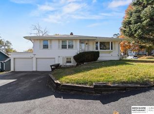 3521 Laurel Ave, Omaha, NE 68111