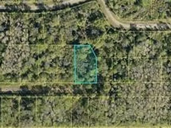 508 Woodman Dr, Lehigh Acres, FL 33972