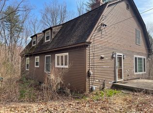 160 North St, Belchertown, MA 01007