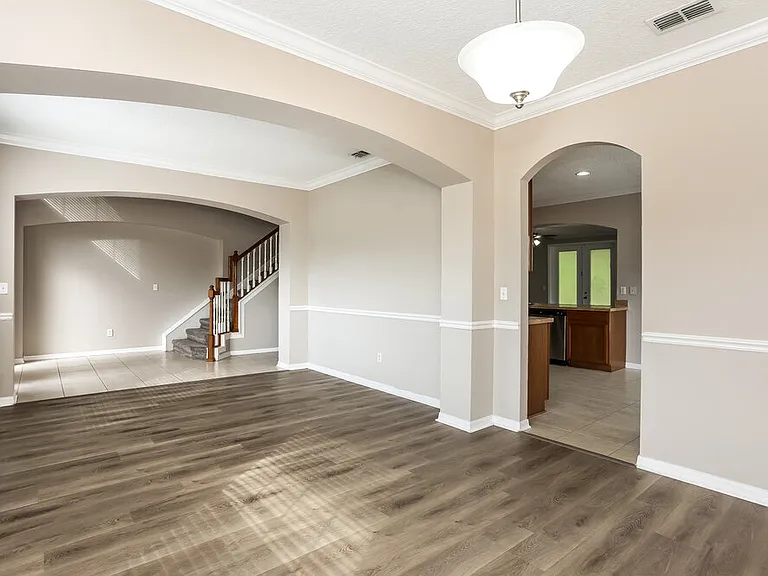703 Red Cedar Ct — Photo 9