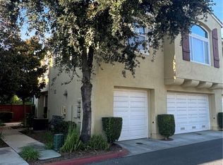 27482 Hazelhurst St UNIT 2, Murrieta, CA 92562