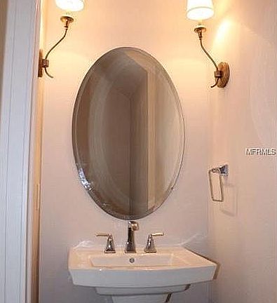 4th image of 3618 S Renellie Dr