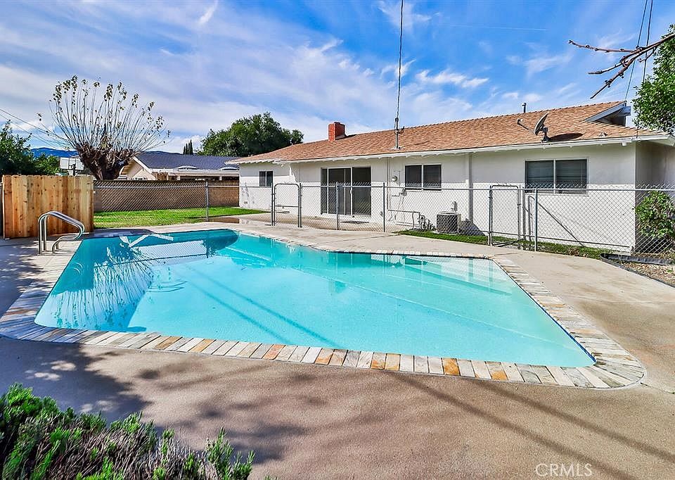 1st image of 1870 Burch Ave