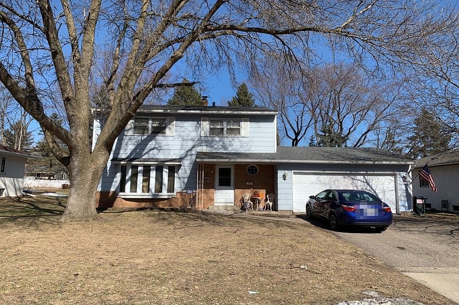 1st image of 61 Amelia Ave