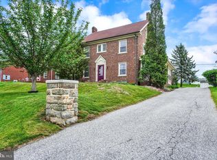 3070 W Market St, York, PA 17404