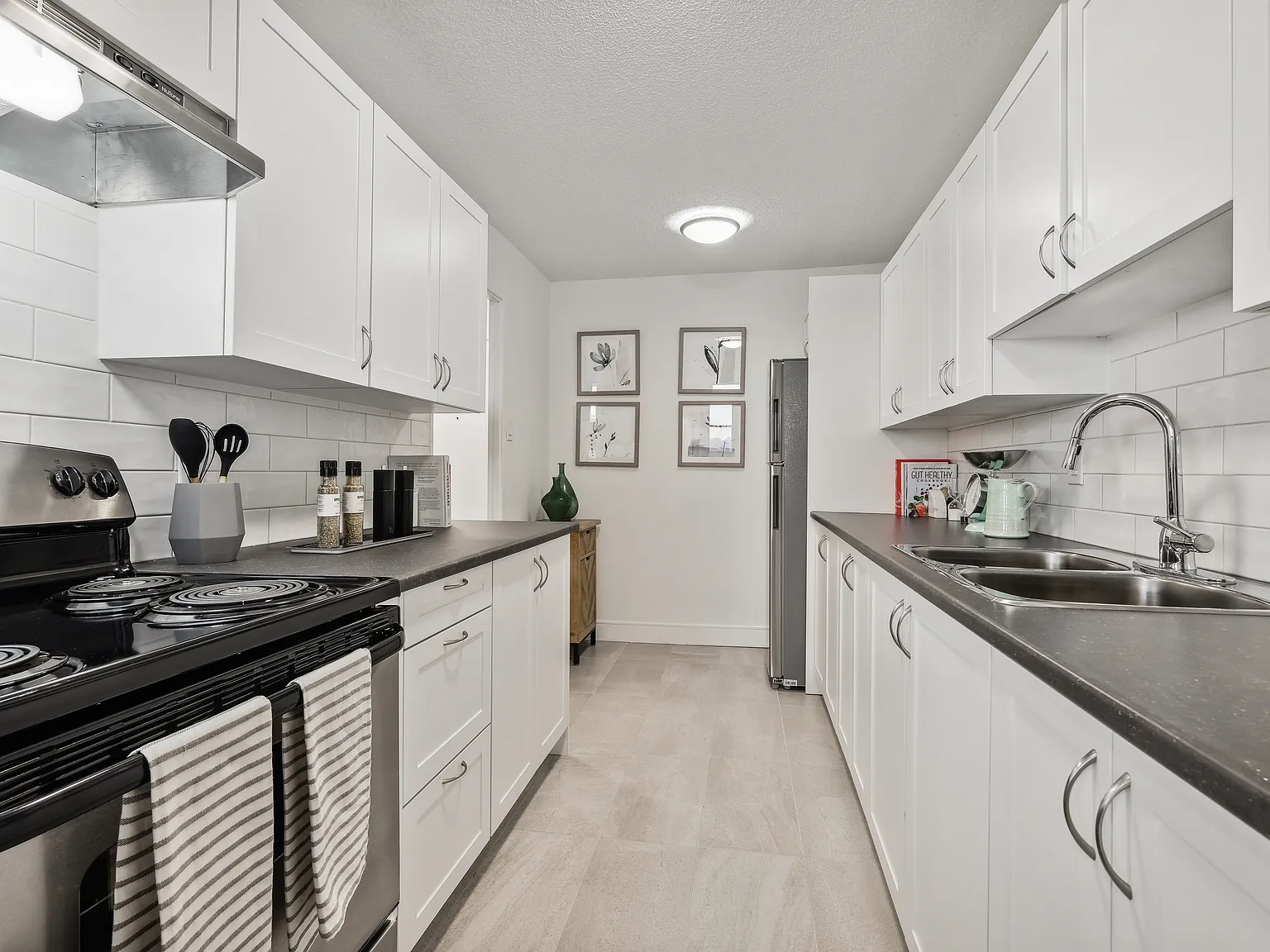 The Residence at Weston — Photo 1
