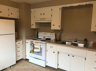 201 Jim Clements Way APT 03, Selah, WA 98942