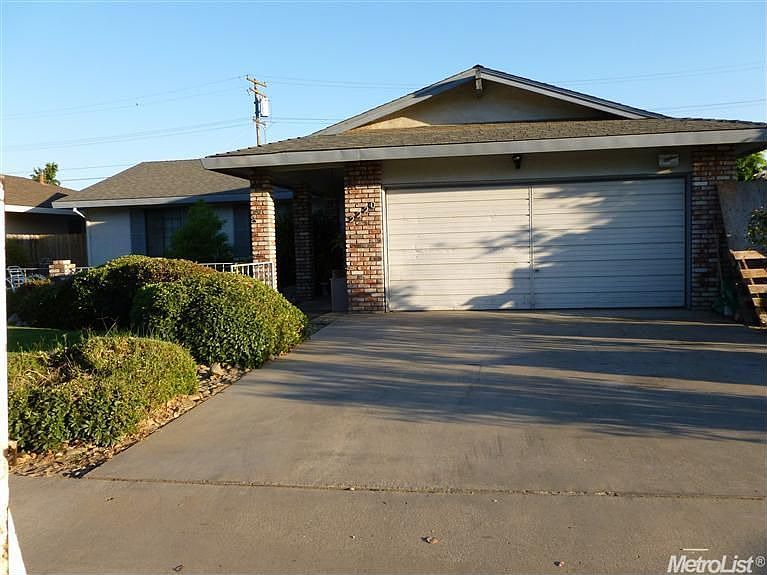 1st image of 2220 E Canal Dr