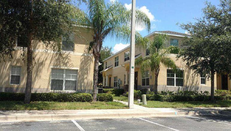 1st image of 10922 Keys Gate Dr