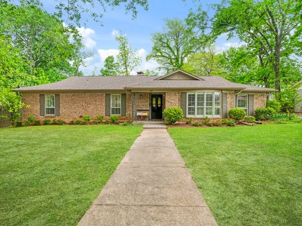 2745 Simpson St, Paris, TX 75460