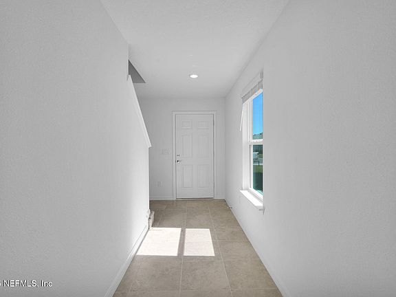 5th image of 5418 LONGFIN Court