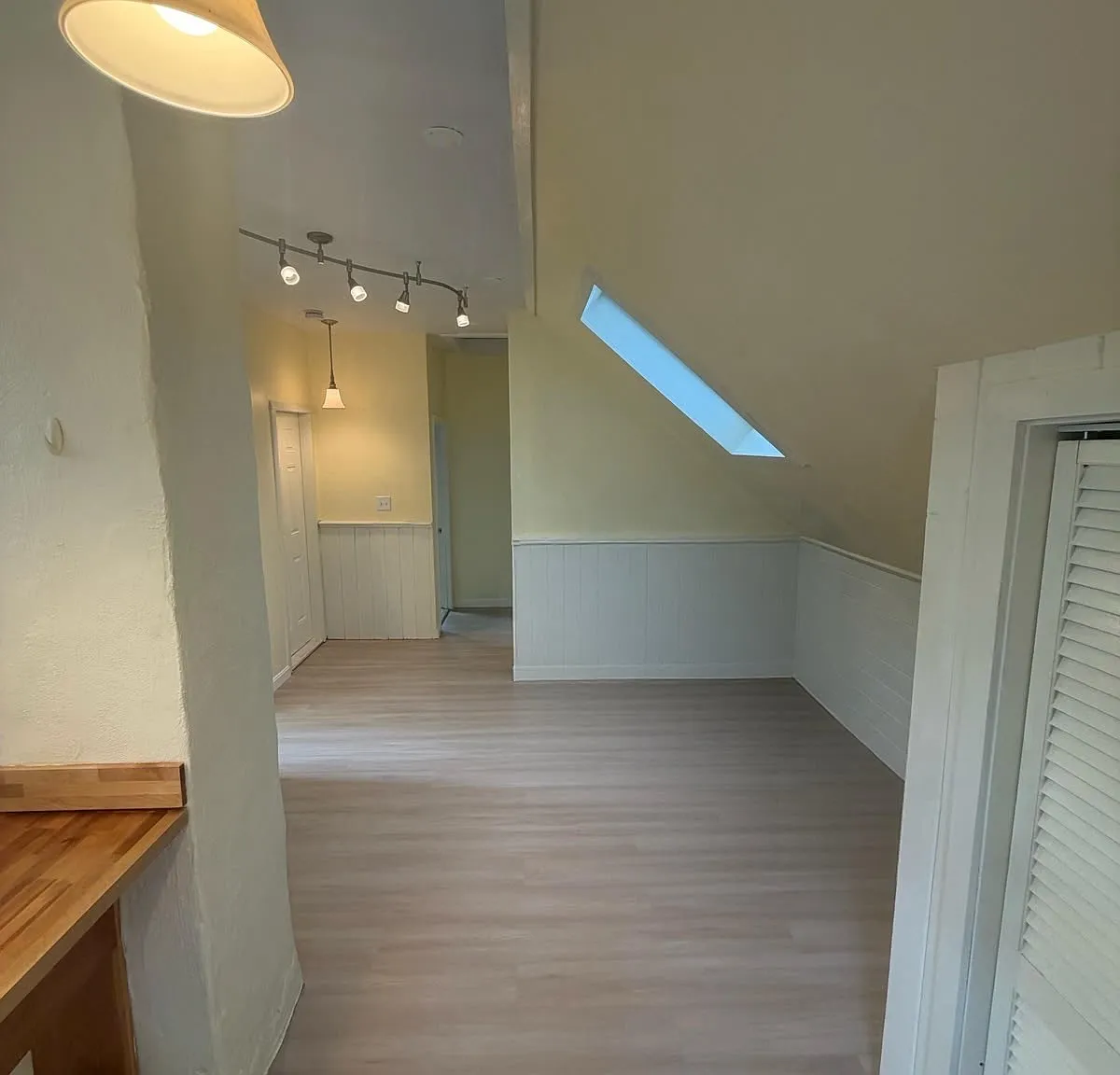 2 bed, 1.0 bath, 850 sqft, $2,500 — Photo 1
