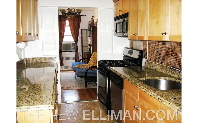 Sold by Douglas Elliman | media 29