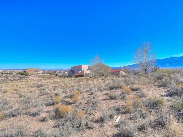 6908 Tampico Rd NE, Rio Rancho, NM 87144