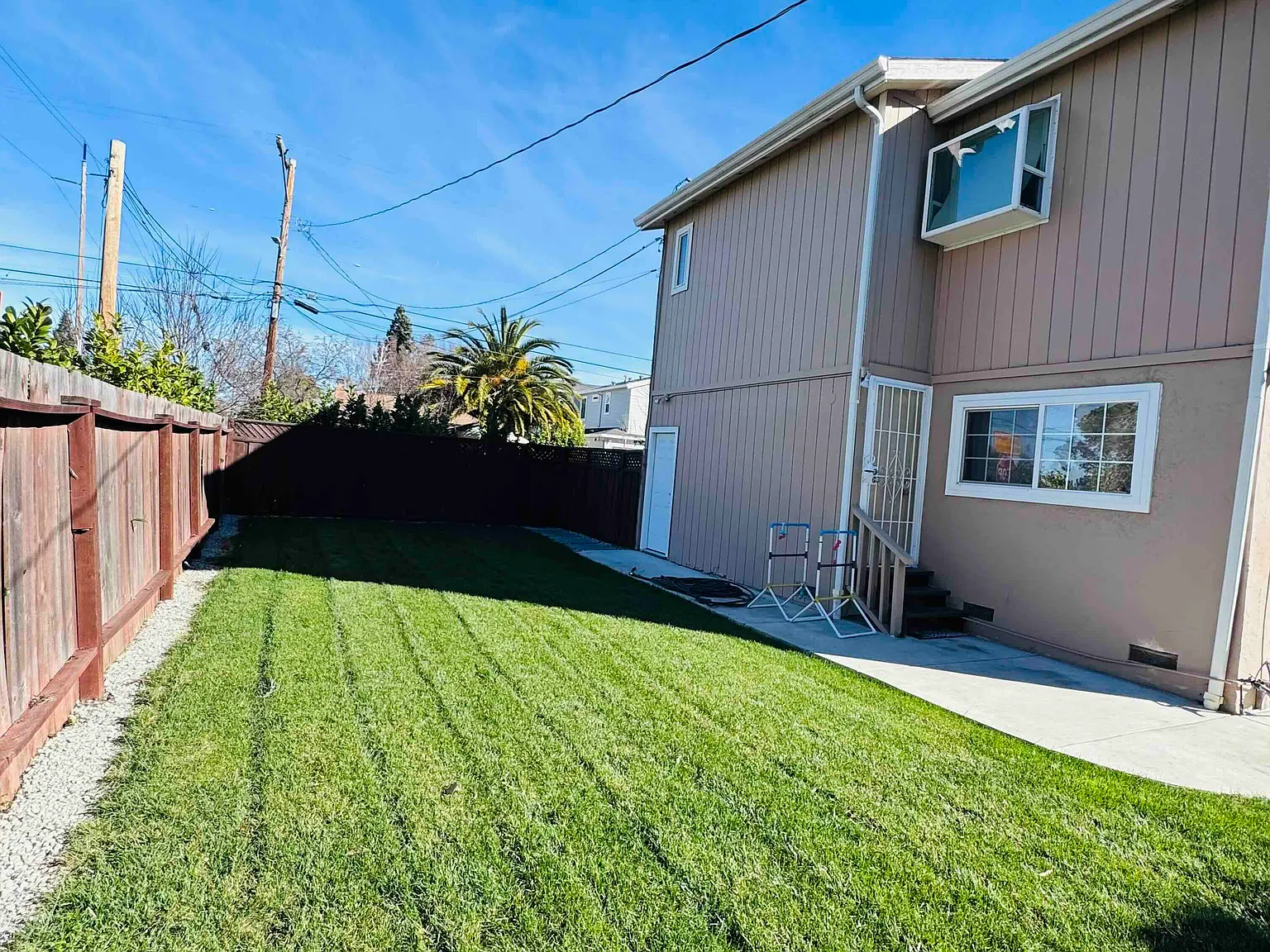 210 Belmont Ave — Photo 4