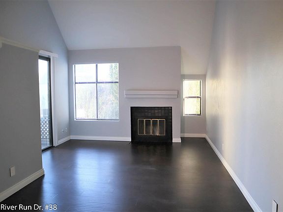 4th image of 2206 River Run Dr Unit 38