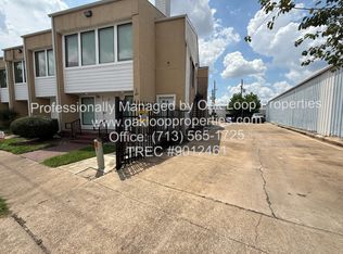 2724 Crossview Dr #208, Houston, TX 77063