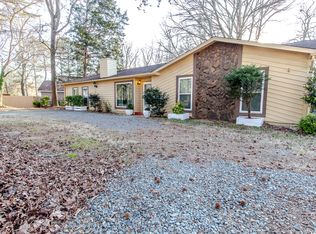 6401 Woodbridge Rd, Charlotte, NC 28227