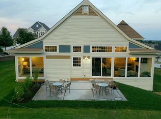 3033 Nostalgic Ct, Hubertus, WI 53033