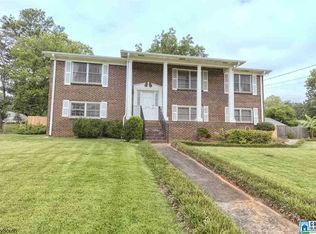 309 Highlander Ct, Bessemer, AL 35023