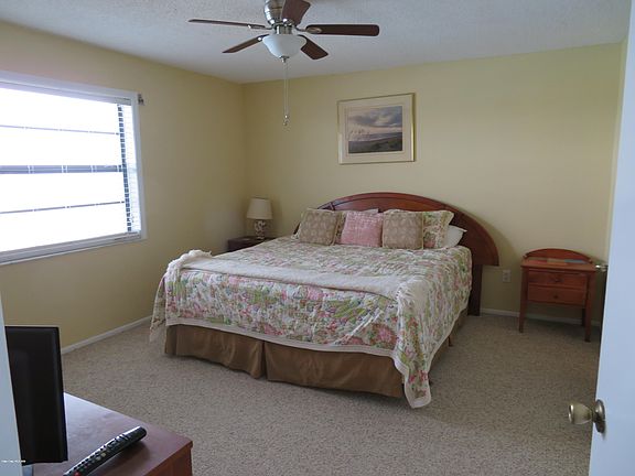 5th image of 305 Highway A1a APT 11