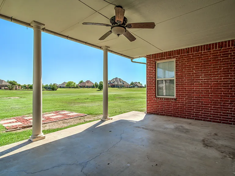22525 Lindy Ter — Photo 88