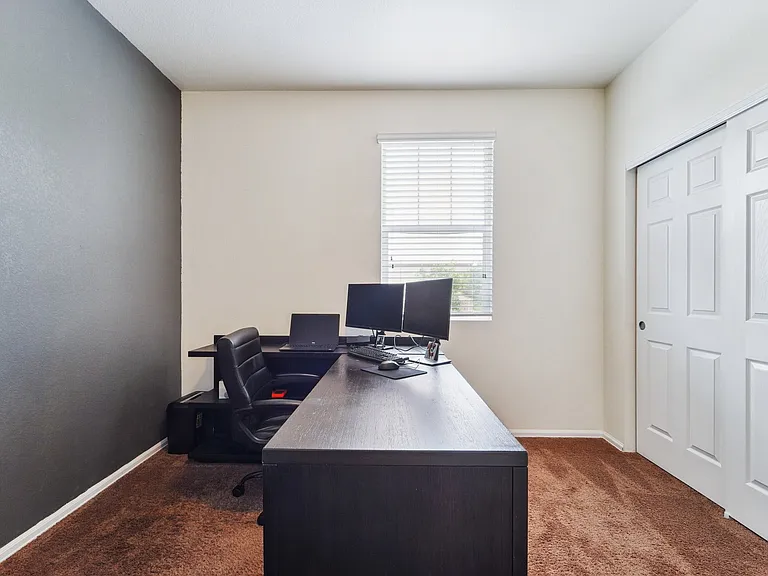 166 Gem Way — Photo 41
