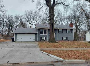 5317 SW 32nd Ter, Topeka, KS 66614